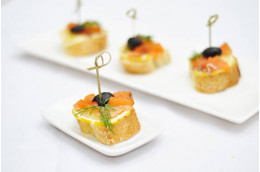 Канапе с сёмгой, 45г