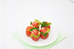 Помидорчик, фаршированный салатом, 35г
