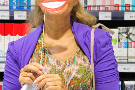 Фотоотчет акции "Дарим скидки за ваши улыбки"