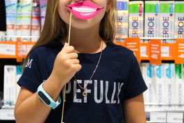 Фотоотчет акции "Дарим скидки за ваши улыбки"