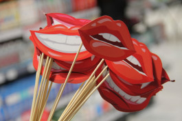 Фотоотчет акции "Дарим скидки за ваши улыбки"