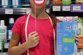 Фотоотчет акции "Дарим скидки за ваши улыбки"