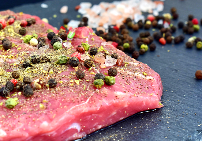 Маринуем мясо для вкусного шашлыка